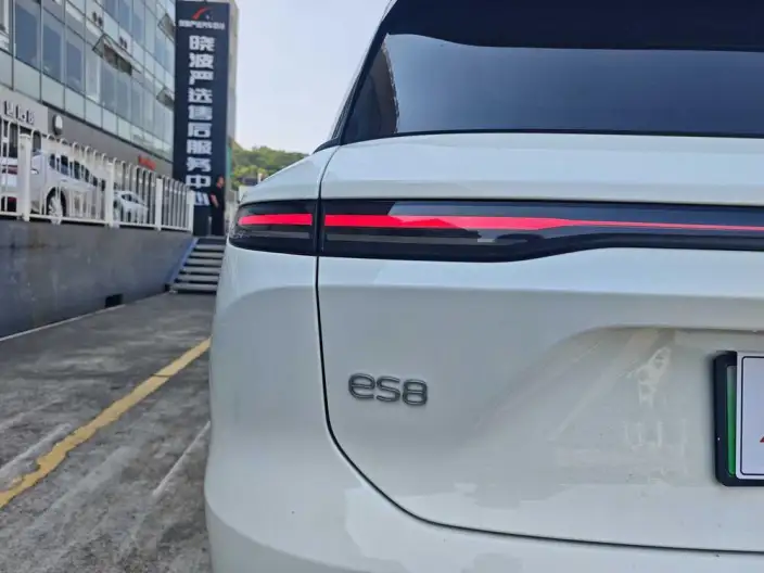 NIO ES8 2024 Model 75kWh – фото 8