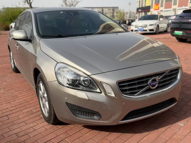 Volvo S60 Imported 2012 модификация 1.6T DRIVe Zhishang Edition – фото 3