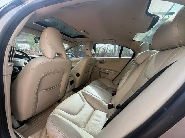 Volvo S60 Imported 2012 модификация 1.6T DRIVe Zhishang Edition – фото 9