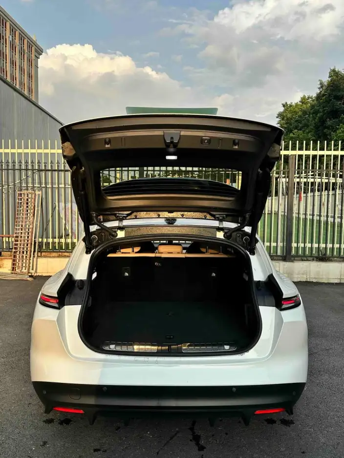 NIO ET5T 2024 Model 75kWh – фото 9