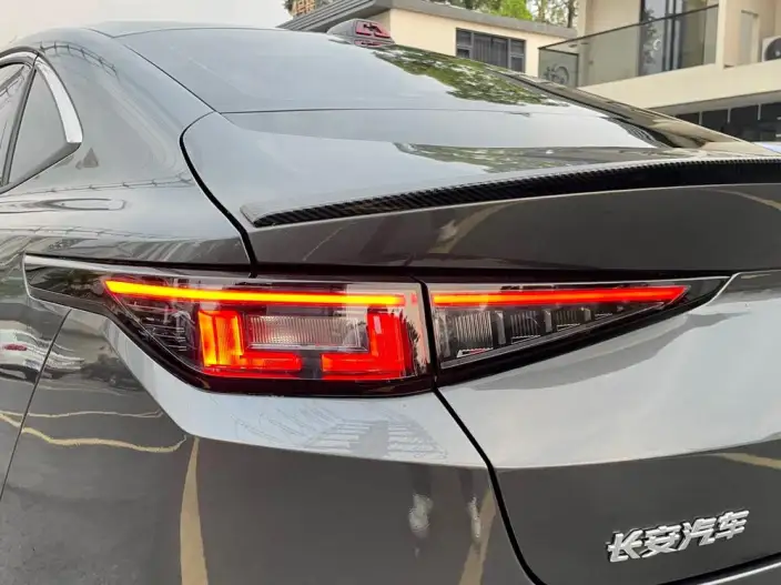 Changan Yida 2023 Model 1.5T GDI Automatic Noble Model – фото 9