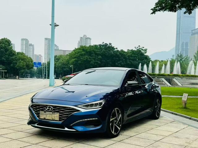 Hyundai LaFesta 2019 280TGDi Sport China VI – фото 1