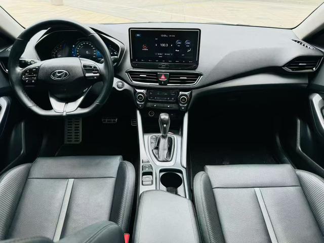 Hyundai LaFesta 2019 280TGDi Sport China VI – фото 6