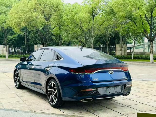 Hyundai LaFesta 2019 280TGDi Sport China VI – фото 7