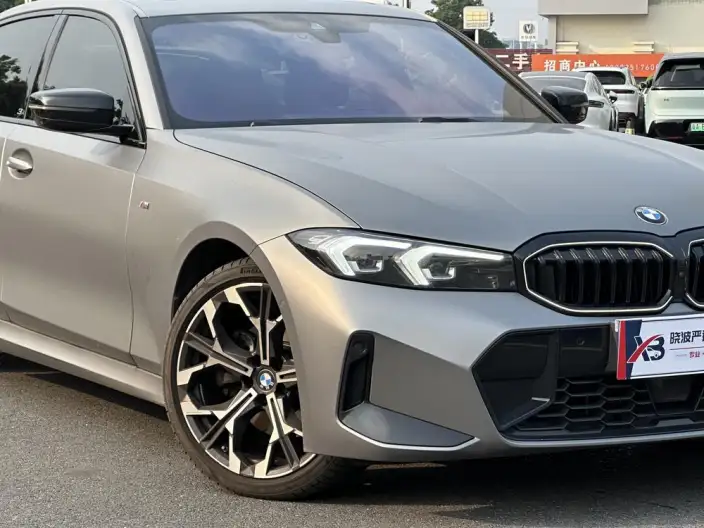 BMW 3 Series 2025 Model 330Li 50th Anniversary Limited edition – фото 7