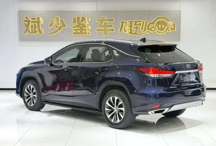 Lexus RX 2020 Model Facelift 300 2WD Comfort Edition