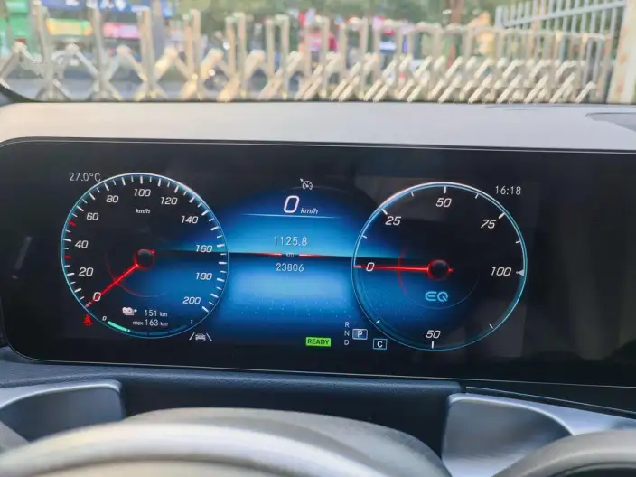 Mercedes-Benz EQB 2022 Model EQB 260 – фото 6
