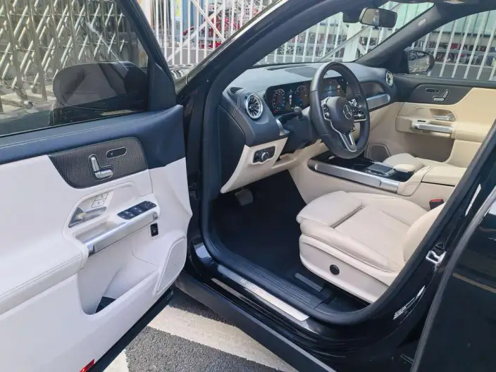 Mercedes-Benz EQB 2022 Model EQB 260 – фото 9