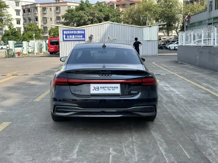 Audi A7 L 2024 Model 45 TFSI quattro Black Samurai Edition – фото 5