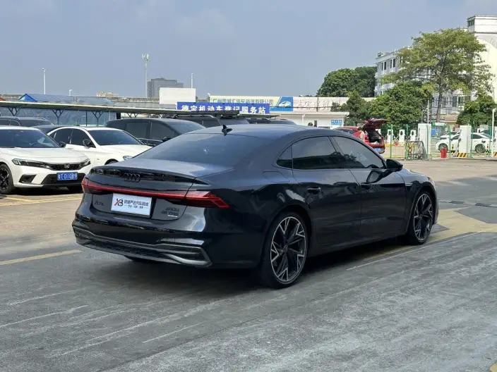 Audi A7 L 2024 Model 45 TFSI quattro Black Samurai Edition – фото 6