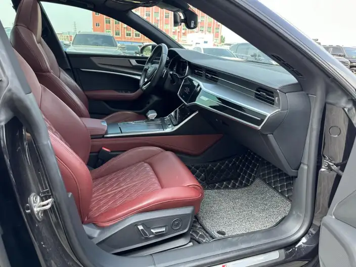 Audi A7 L 2024 Model 45 TFSI quattro Black Samurai Edition – фото 8