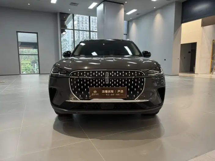 Lincoln Corsair 2024 Model 2.0T 2WD Exclusive Edition – фото 2