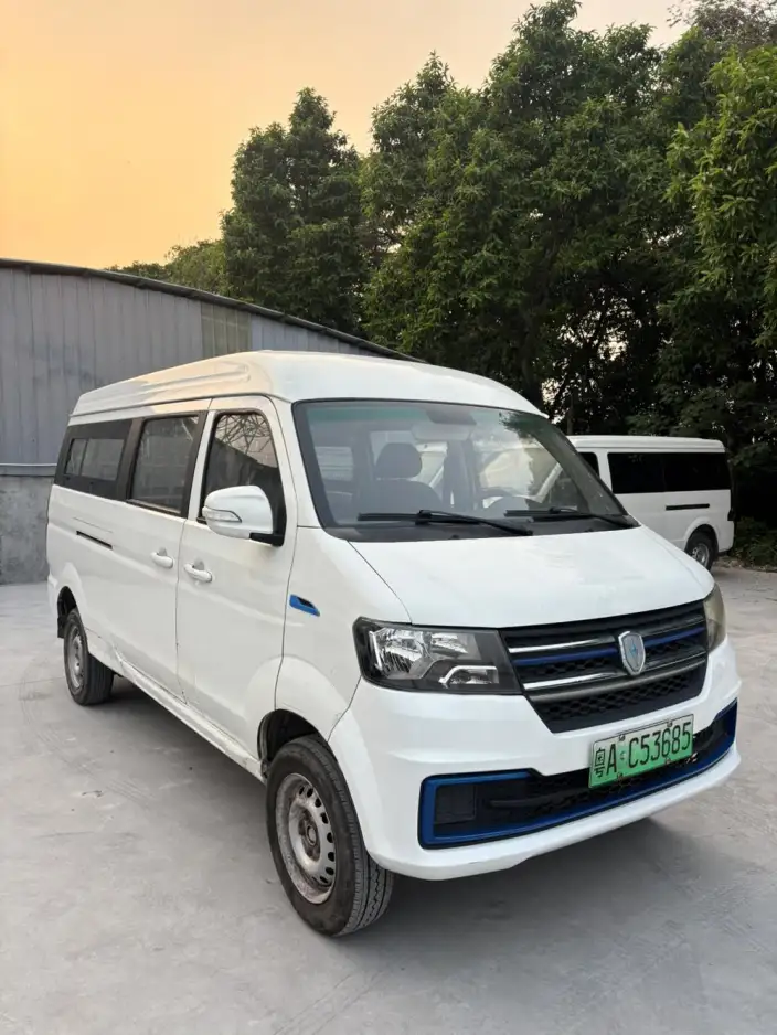 New Hiace EV 2023 Model Comfort Model – фото 3