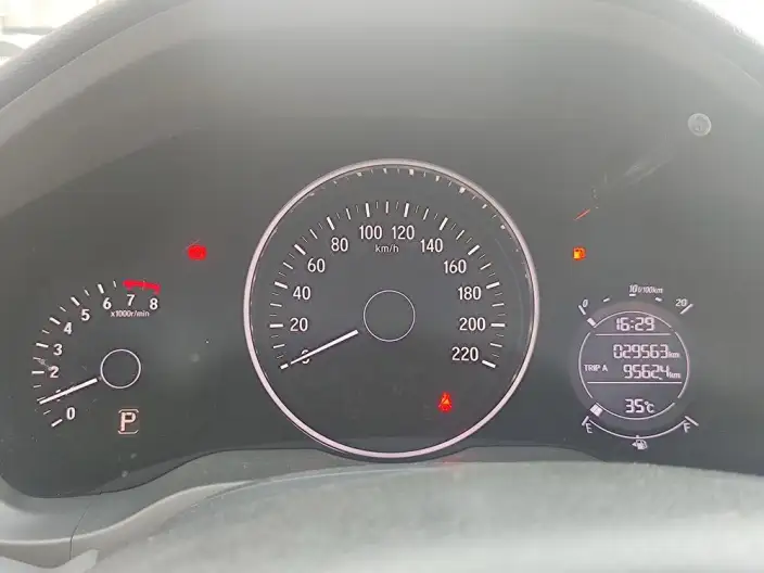 Honda Vezel 2020 Model 1.5L CVT Pioneer Edition – фото 7