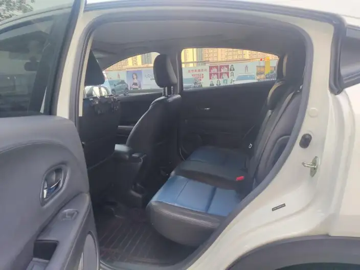 Honda Vezel 2020 Model 1.5L CVT Pioneer Edition – фото 9