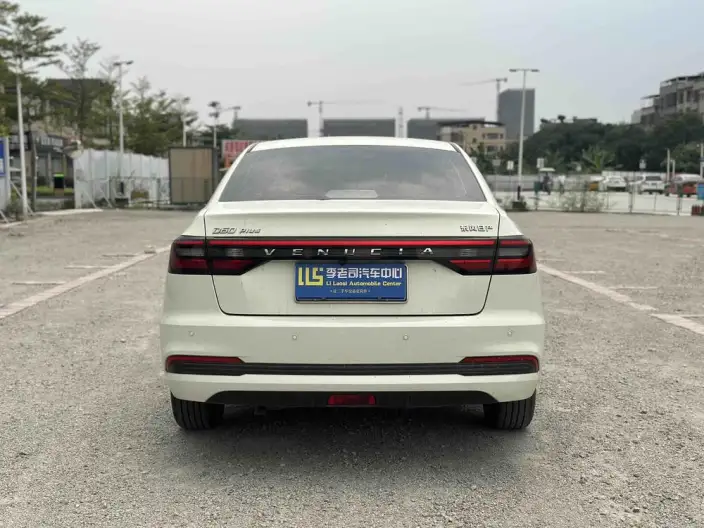 Venucia D60 2023 Model PLUS 1.6L XL CVT Yue Ling Edition – фото 4
