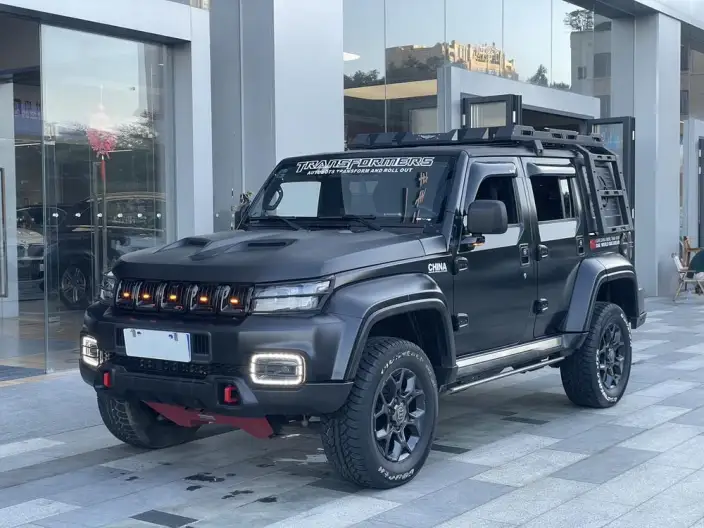BAIC BJ40 2023 Model 2.0D Automatic 4WD Blade Hero Edition Warrior Model – фото 5