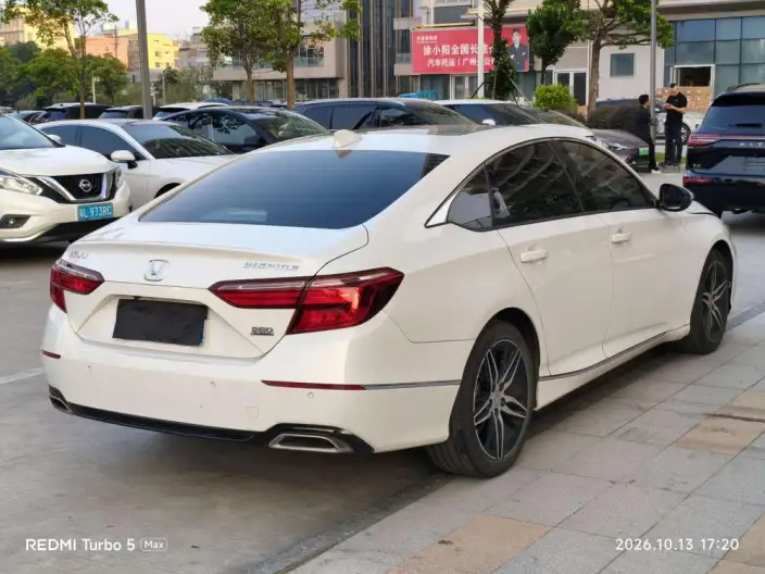 Honda INSPIRE 2022 Model 260TURBO Jingyue Edition – фото 5