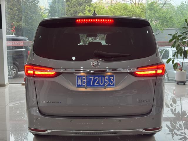 Buick GL8 2023 Land Business 2.0T Luxury – фото 5