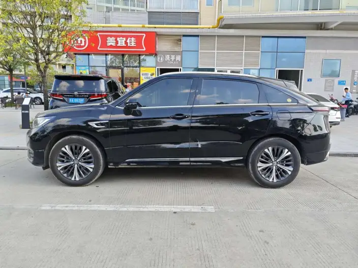 Honda UR-V 2020 Model 370TURBO 4WD Exclusive Edition