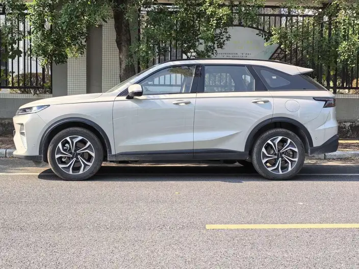 Haval Xiaolong MAX 2025 Model 1.5L Hi4 165 Plus Long Battery Life Pro Edition