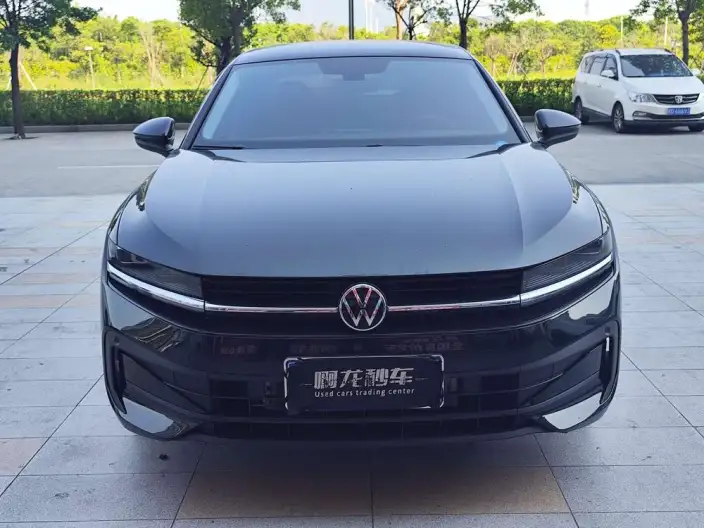 Volkswagen Magotan 2026 Model 300TSI Exclusive Edition