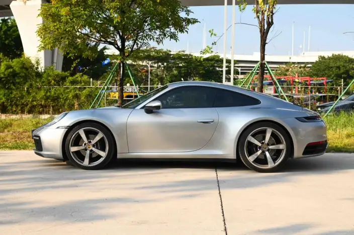 PORSCHE 911 2023 Model Carrera 3.0T