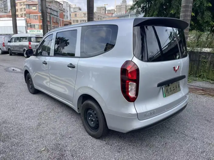 Wuling Hongguang Extended Range Edition 2025 Model 50KM Comfort Model