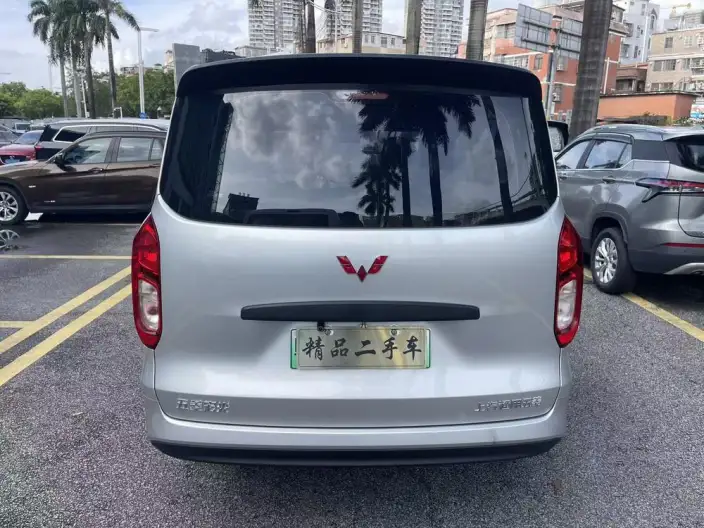 Wuling Hongguang Extended Range Edition 2025 Model 50KM Comfort Model – фото 5