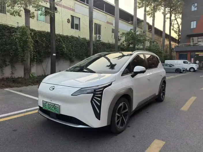 AION Y 2023 Model Plus 510 Smart collar Edition