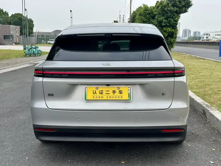 Li Auto i6 2025 Model 2WD Standard Edition – фото 5