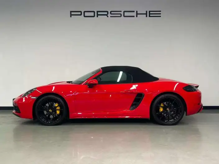 Porsche 718 2022 Model Boxster 2.0T