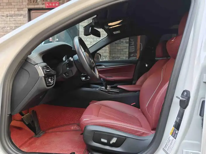 BMW 5 Series PHEV 2022 Model 535Le M Sports Set – фото 6