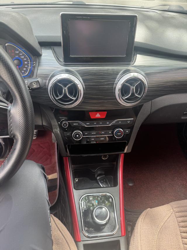 BAIC New Energy EX Модель 2018 года EX360 Xinshang Edition – фото 7