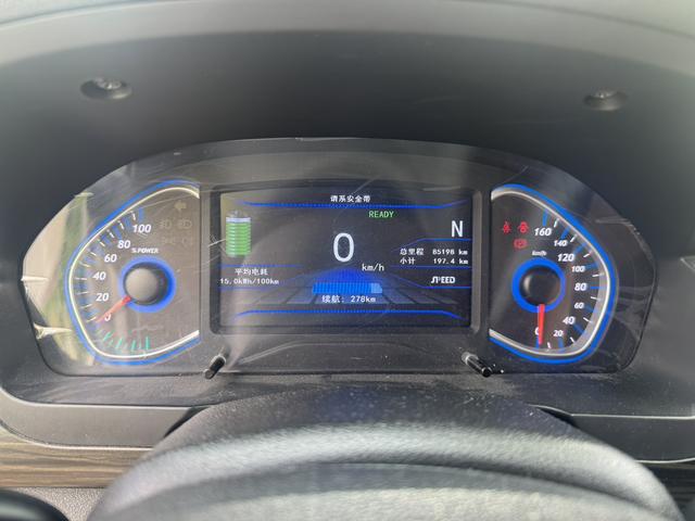 BAIC New Energy EX Модель 2018 года EX360 Xinshang Edition – фото 14