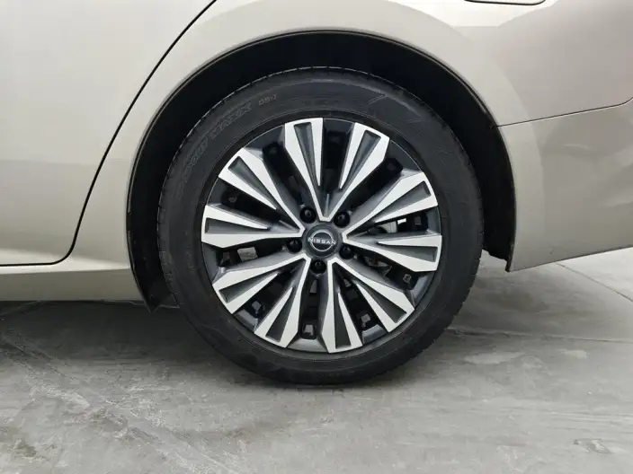 Nissan Teana 2022 Model 2.0L XL-Upr Premium Edition – фото 9