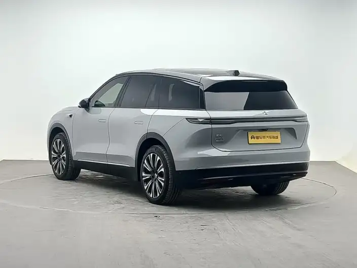 NIO ES8 2023 Model 75kWh – фото 5