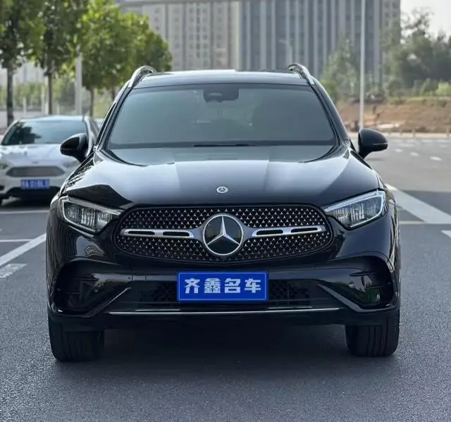 Mercedes-Benz GLC 2024 Model Facelift GLC 300 L 4MATIC Dynamic Model 5 seat – фото 2