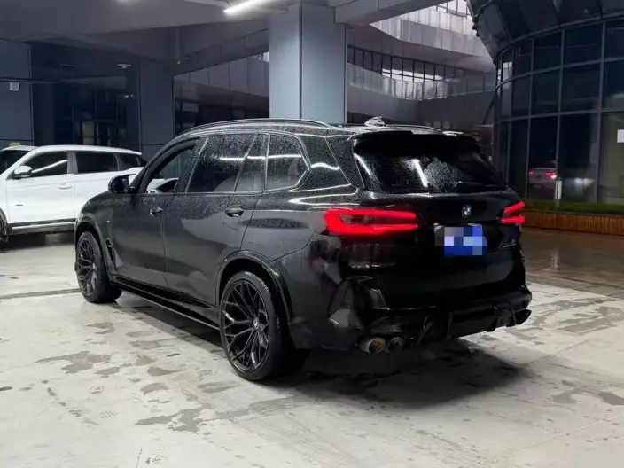 BMW X5 2022 Model xDrive 40Li Exclusive Model M Sports Set – фото 4