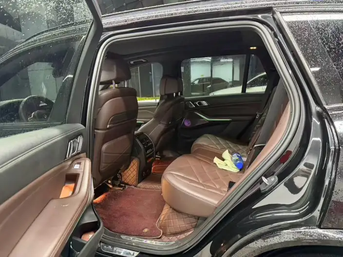 BMW X5 2022 Model xDrive 40Li Exclusive Model M Sports Set – фото 10