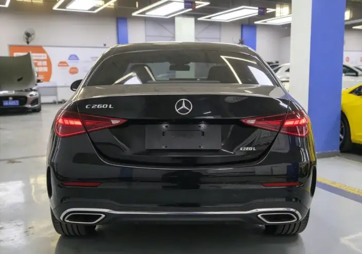 Mercedes-Benz C-Class 2024 Model C 260 L – фото 5