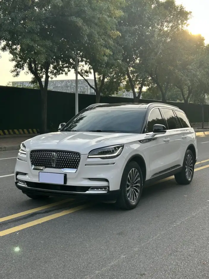 Aviator 2020 Model 3.0T V6 4WD Zunya Edition