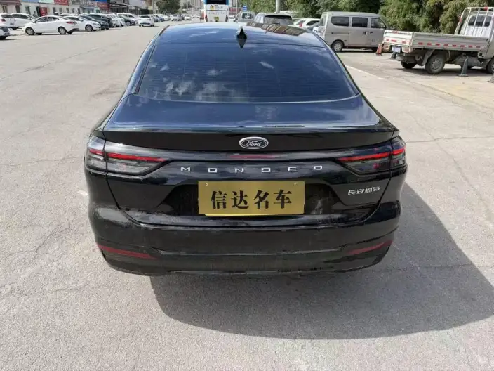 Ford Mondeo 2026 Model 2.0T EcoBoost Luxury Model