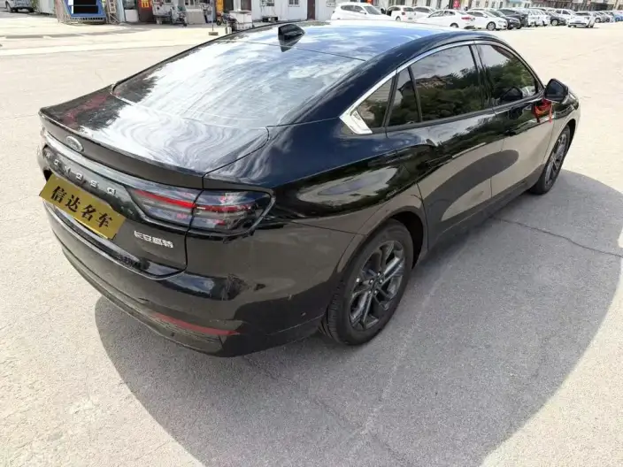 Ford Mondeo 2026 Model 2.0T EcoBoost Luxury Model – фото 5