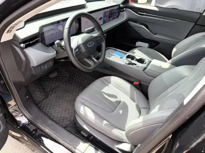 Ford Mondeo 2026 Model 2.0T EcoBoost Luxury Model – фото 9