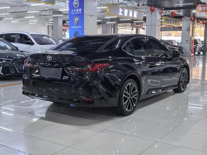 Toyota Camry 2024 Model Hybrid 2.5HG Premium Edition – фото 6