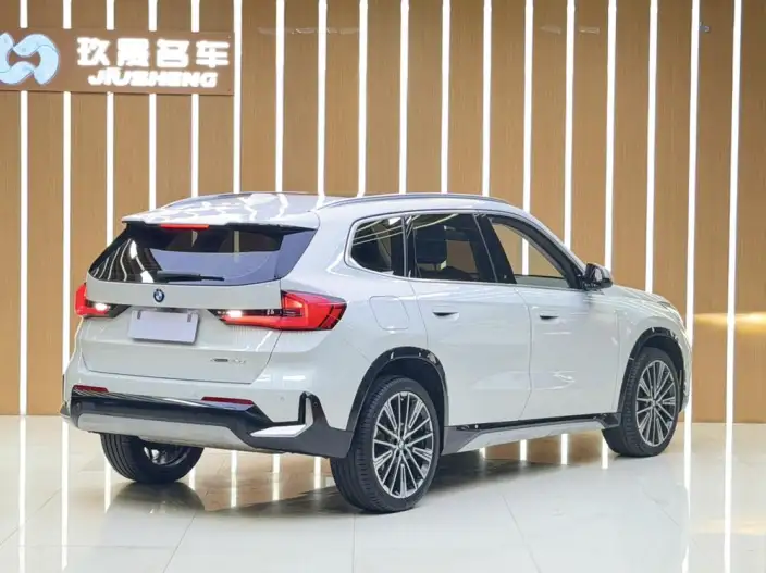 BMW X1 2023 Model xDrive25Li M Sports Set – фото 6