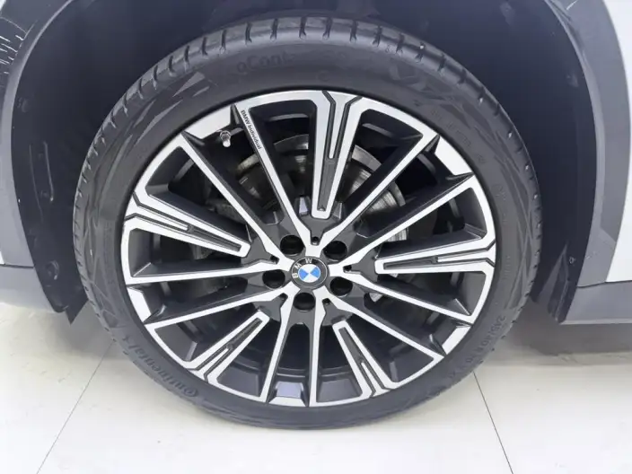 BMW X1 2023 Model xDrive25Li M Sports Set – фото 7
