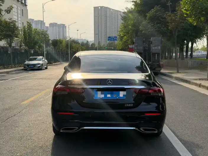Mercedes-Benz E-Class 2022 Model Facelift E 300 L Fashion Model Sports sedan – фото 5