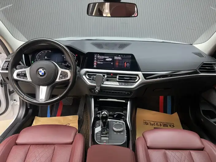 BMW 3 Series 2022 Model Facelift 320Li M Sports Set – фото 9